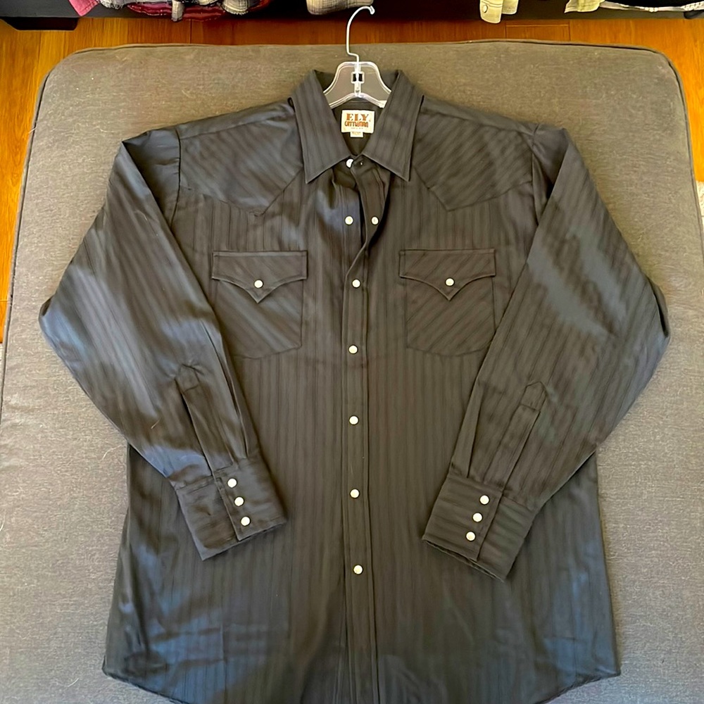 Black pinstripe Ely Cattleman western shirt L white pearl snaps